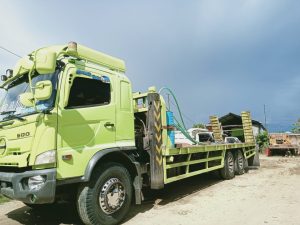 Tronton selfloader Hino 500 (1)
