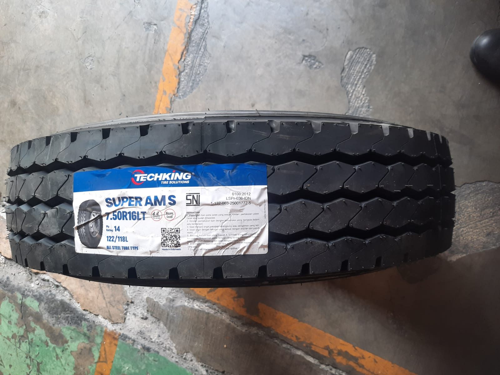 BAN KAWAT (RADIAL) UK 7.50R16 14PR TECHKING SUPER AM S SET