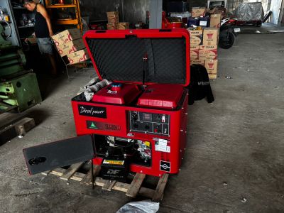 GENSET DIESEL SOLAR SILENT VENOM POWER VE 12000 T1 7-8KW 1 PHASE 220 VOLT