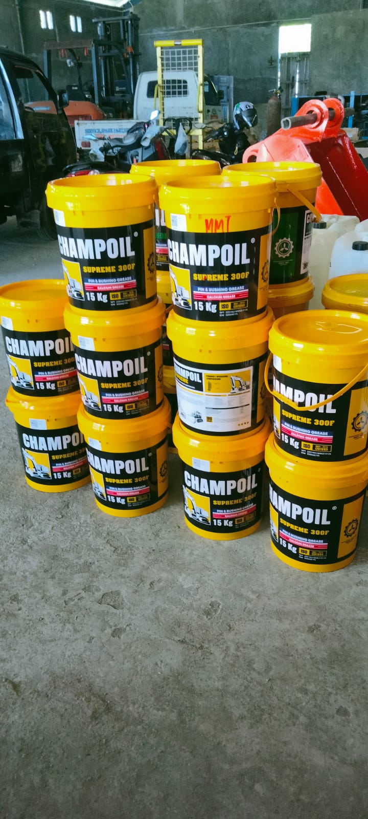 GREASE CHAMPOIL SUPREME 300 F PIN AND BUSHING GREASE