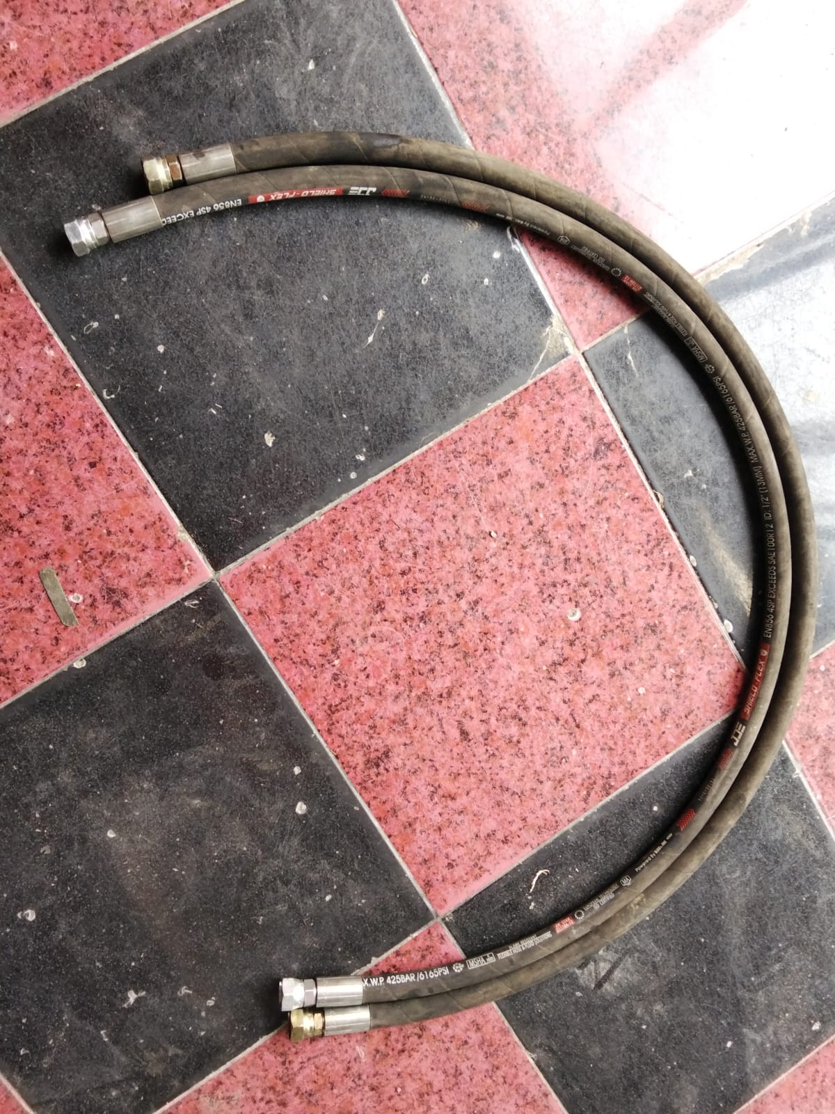 Hose Hidrolik Travel JCB JS205 SC