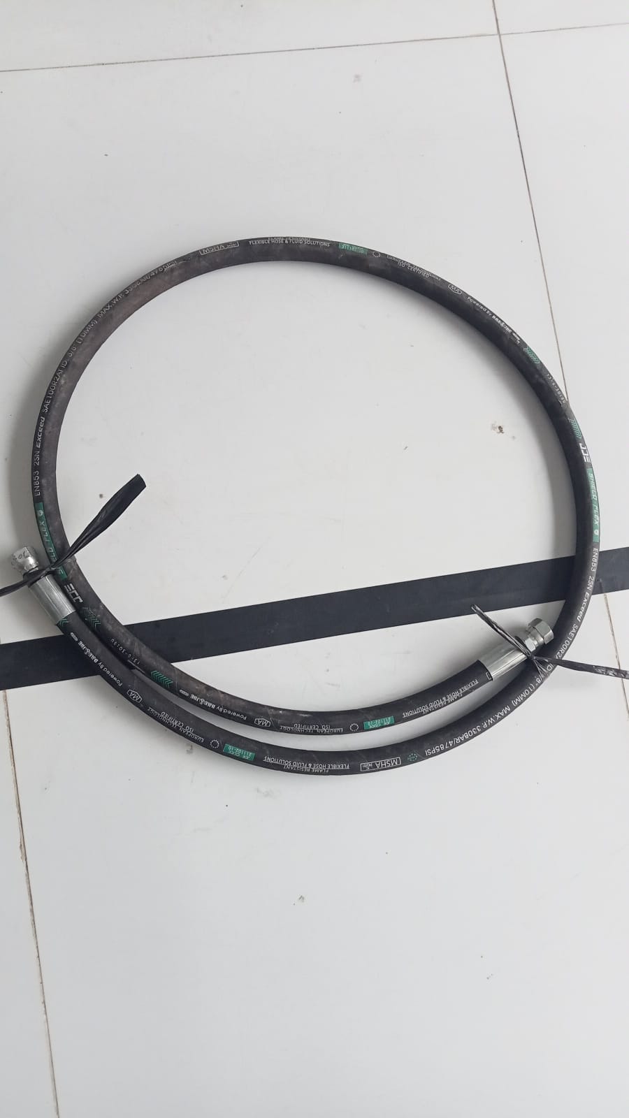 Hose motor swing Hitachi zx110