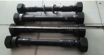 Side Bolt Tie Rods Hydraulic Breaker 20 ton SB81 DYB 800 THB140 H120GC