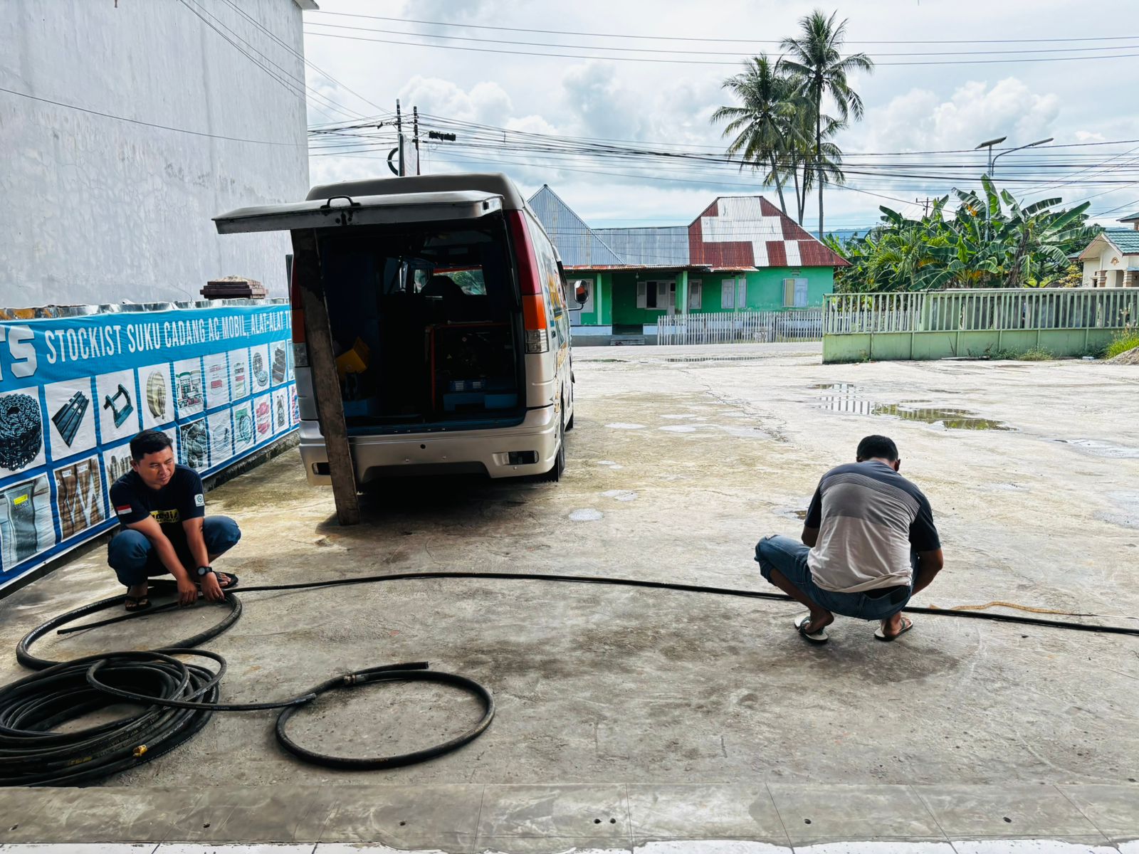 JASA PEMBUATAN SELANG HIDROLIK GORONTALO