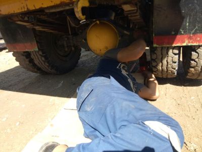 Jasa bongkar pasang kampas kopling Truk