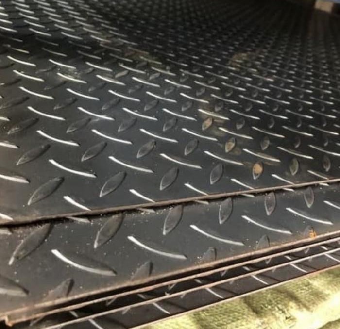 BESI PLAT BORDES TEBAL 3 MM (120 CMx240CM PERLEMBAR