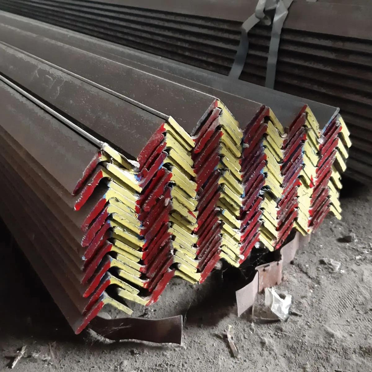 BESI SIKU UKURAN 70X70X6000MM