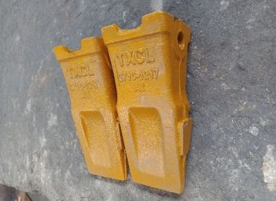 Kuku Bucket Standar TXCL Sany SY215 Doosan Dx220 PN 2713 - 1217