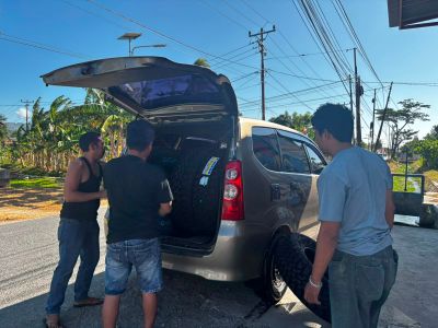 Penjualan Pelayanan Door to door Ban mobil R17 ban Offroad hilux triton pajero fortuner FORCEUM M-T 08 PLUS 265 70 R17