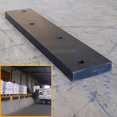 Rubber Fender Type Square Ukuran 100x20x5cm