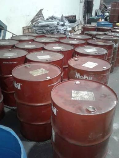 DISTRIBUTOR OLI MOBIL INDUSTRY
