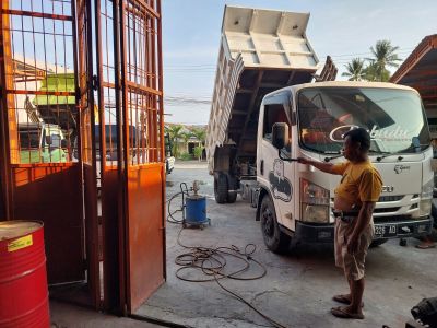 JASA PET GREASE TRUK TRAILER