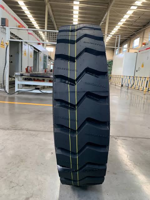 BAN TRUK RADIAL CHAOYANG 1100R20 18PR CB332 SET