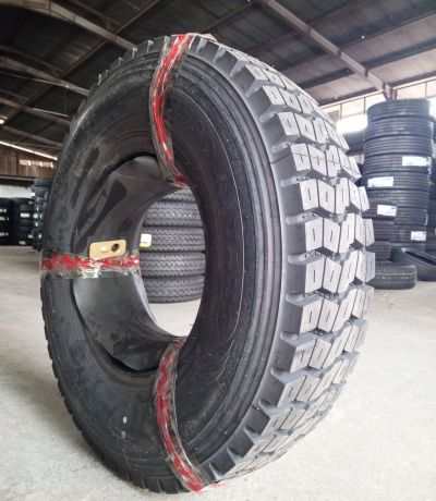 BAN TRUK RADIAL CHAOYANG 1100R20 18PR EZ369 SET