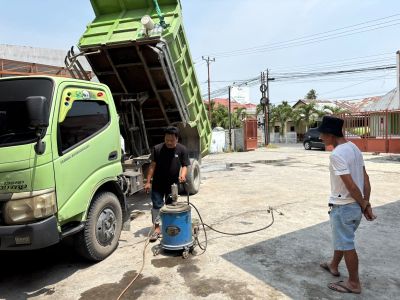 JASA PET GREASE BUS TRUK TRAILER DI GORONTALO 1