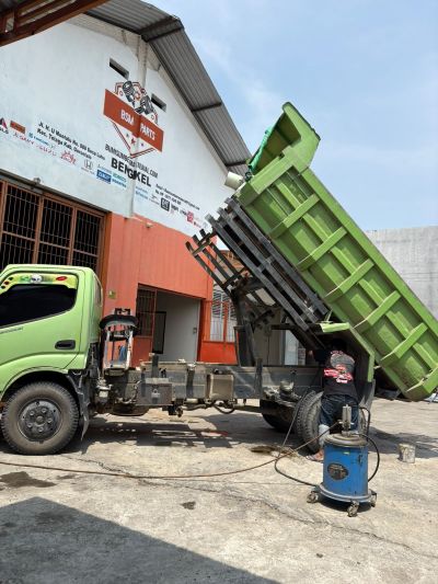 JASA PET GREASE BUS TRUK TRAILER DI GORONTALO 2